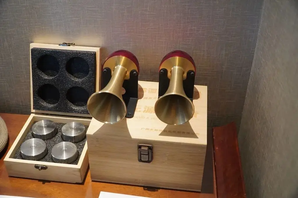 音箱怎么连接话题_如何连接音响和话筒_话题如何连接音箱