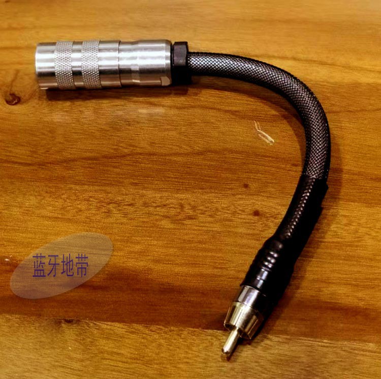 音乐爱好者必读：正确连接效果器与音箱的方法与技巧
