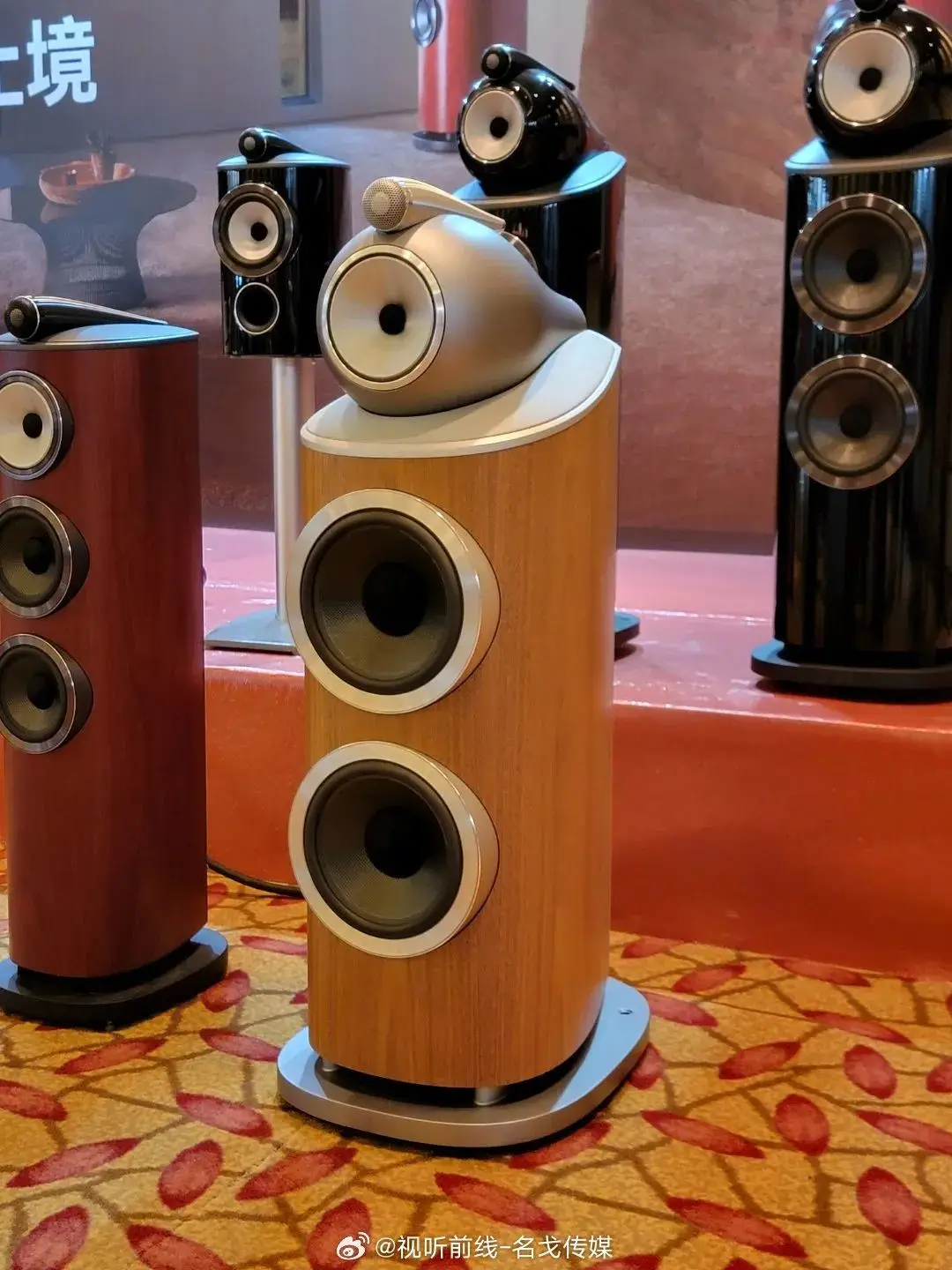 喇叭连接汽车中置音箱怎么接_汽车中置音箱喇叭怎么连接_汽车音响中置喇叭怎么接