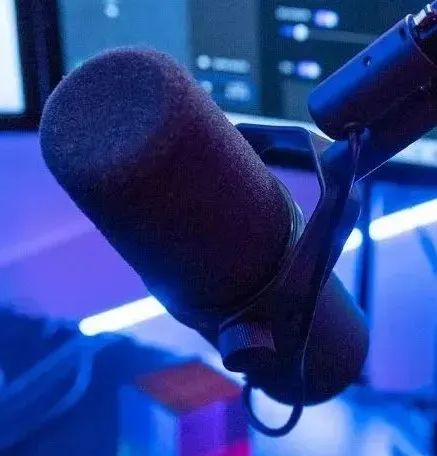 罗兰音响怎么连接声卡_罗兰ex音箱连接电视_罗兰ex音箱蓝牙连接