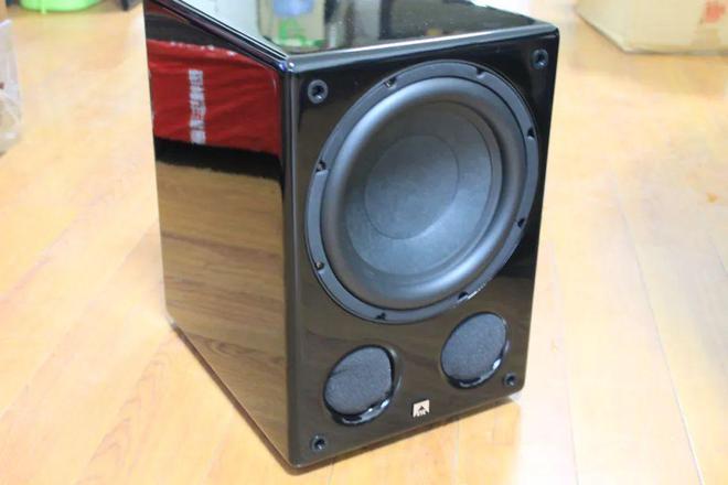 低音炮连接音箱可以用吗_音箱可连接低音炮_低音炮连接音箱可以吗