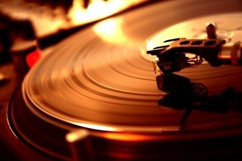 电视老式连接音箱的线_电视连接老式音响_老式音箱连接电视