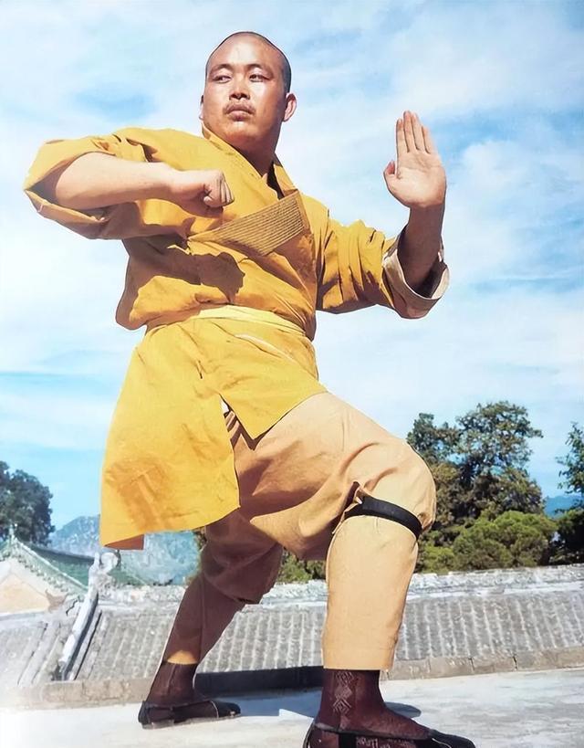 音箱连接箱_音响箱头和箱体怎么配_箱式音箱怎么连接蓝牙