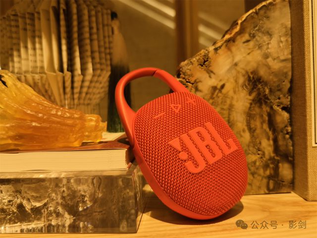 声卡能接音响_jbl音箱可以连接声卡吗_声卡连接音箱可以播放歌曲